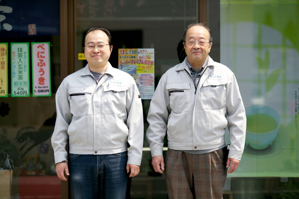 ・鈴木光一さん（右）と仁人さん（左）